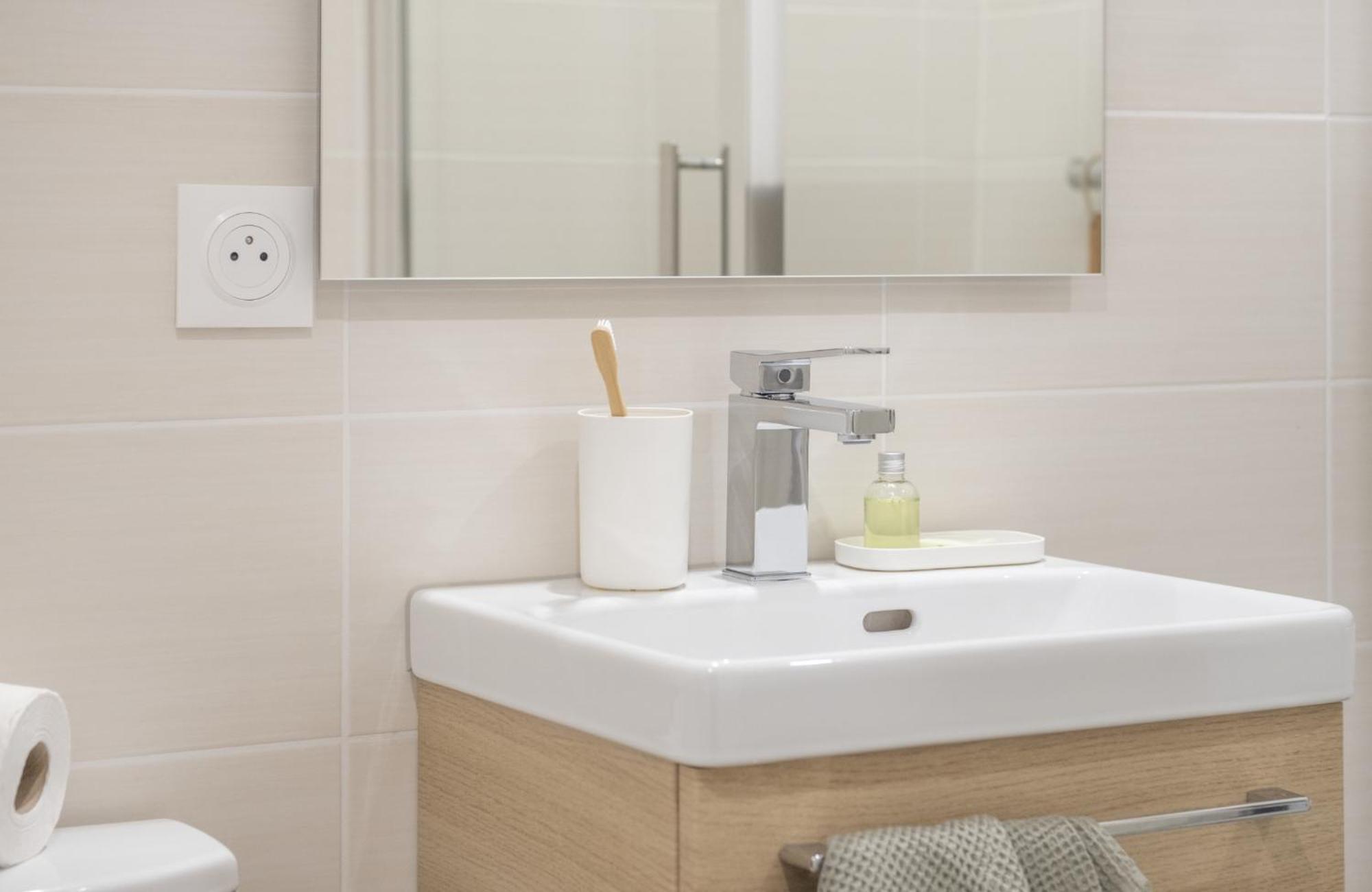 Parking - L'Ambre - Balcon Apartman Strasbourg Kültér fotó