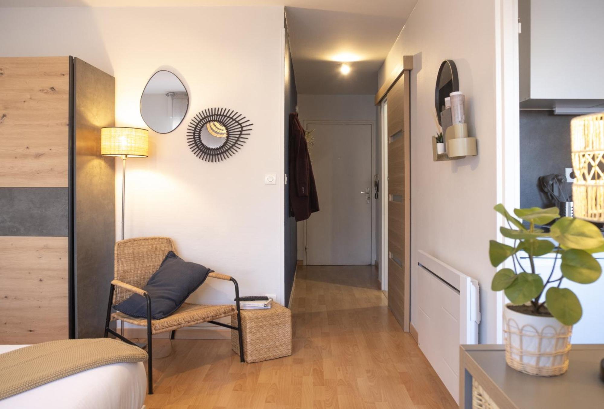 Parking - L'Ambre - Balcon Apartman Strasbourg Kültér fotó