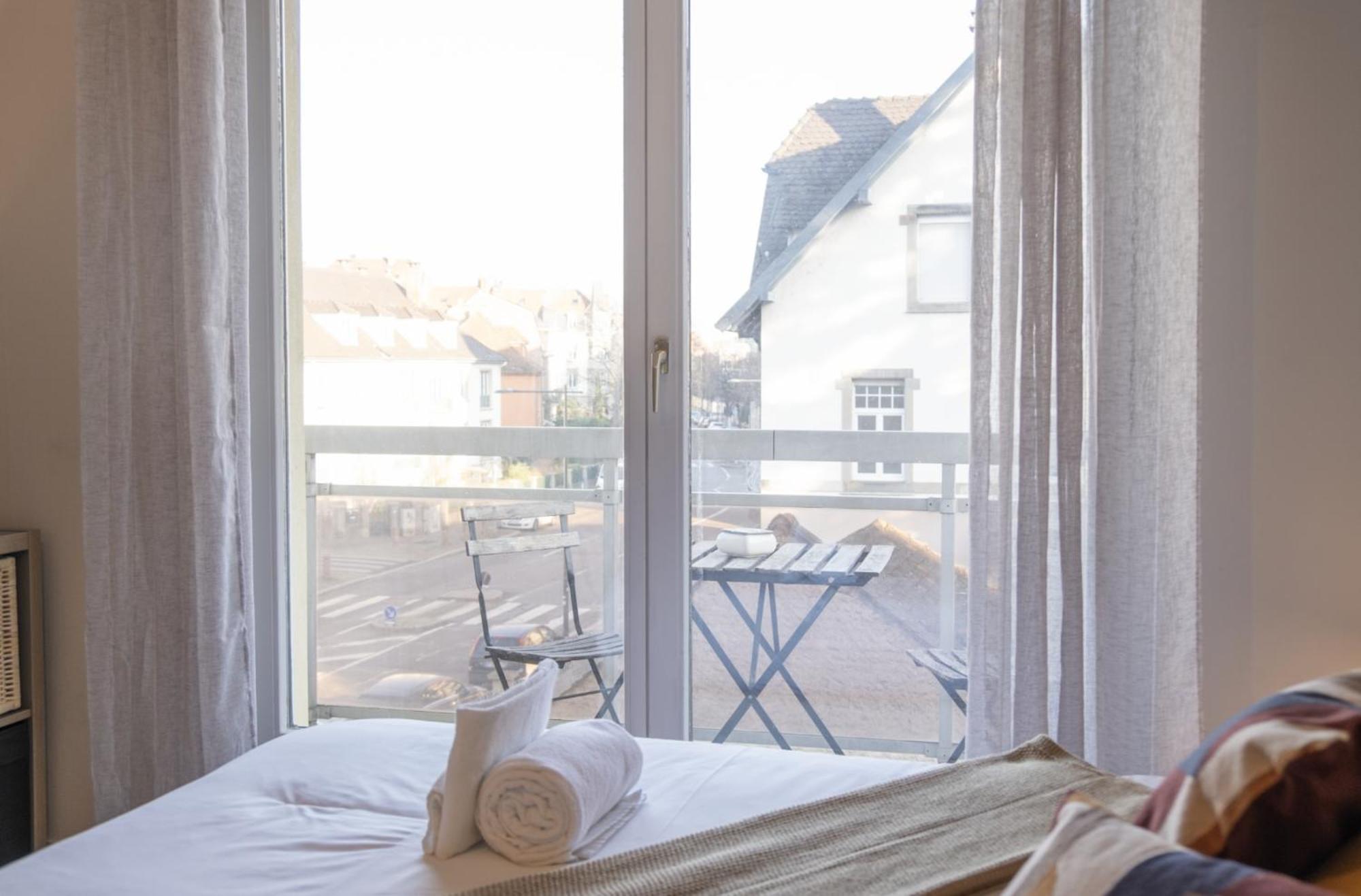 Parking - L'Ambre - Balcon Apartman Strasbourg Kültér fotó