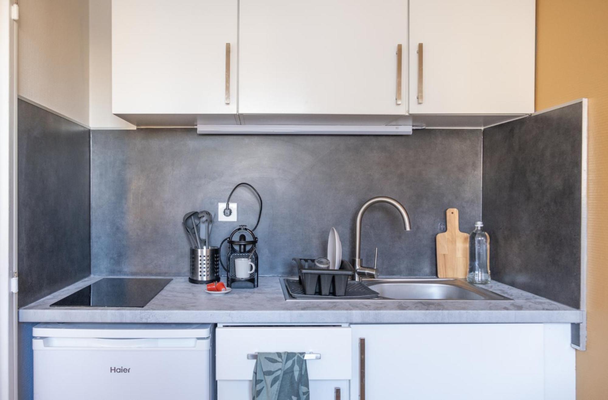 Parking - L'Ambre - Balcon Apartman Strasbourg Kültér fotó